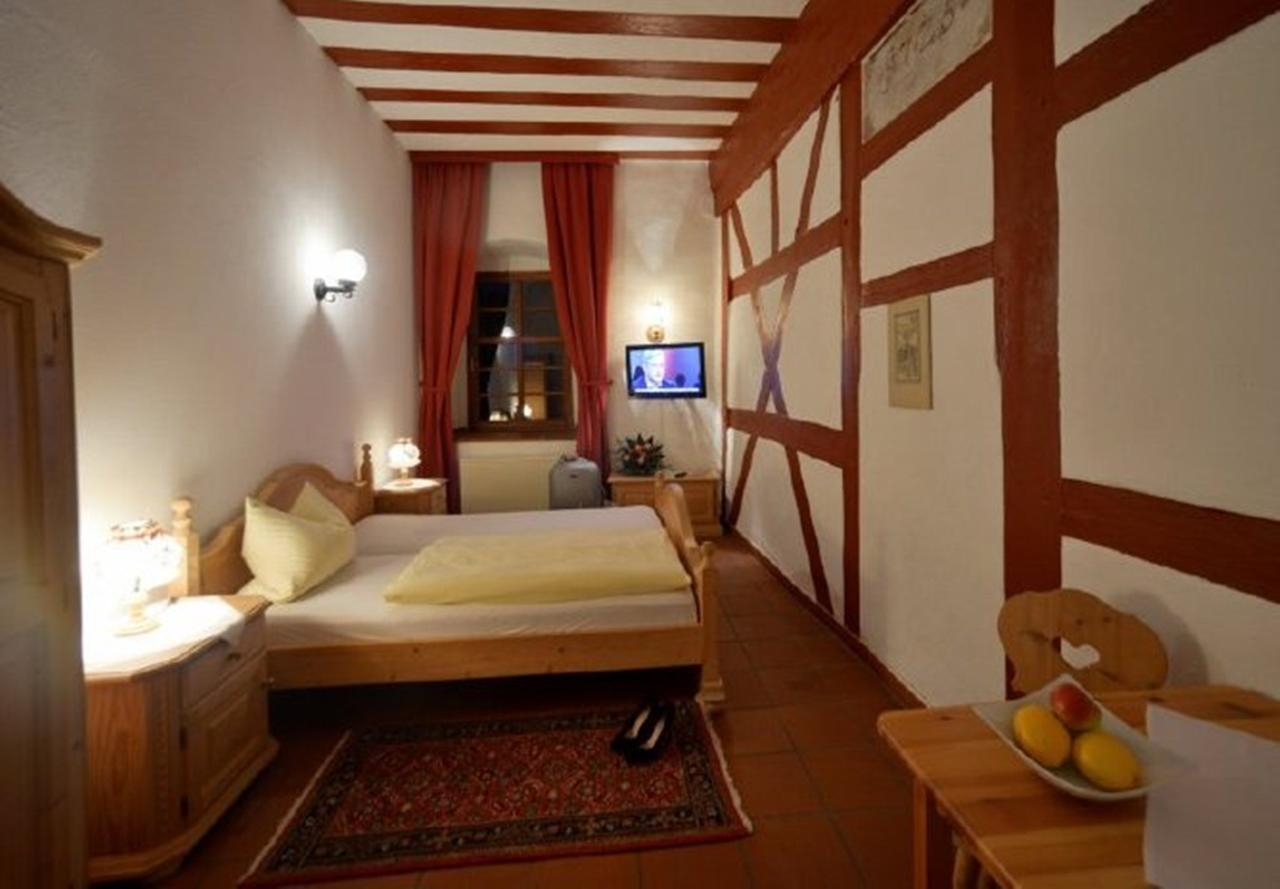Schloss Wiesenthau Habitación foto
